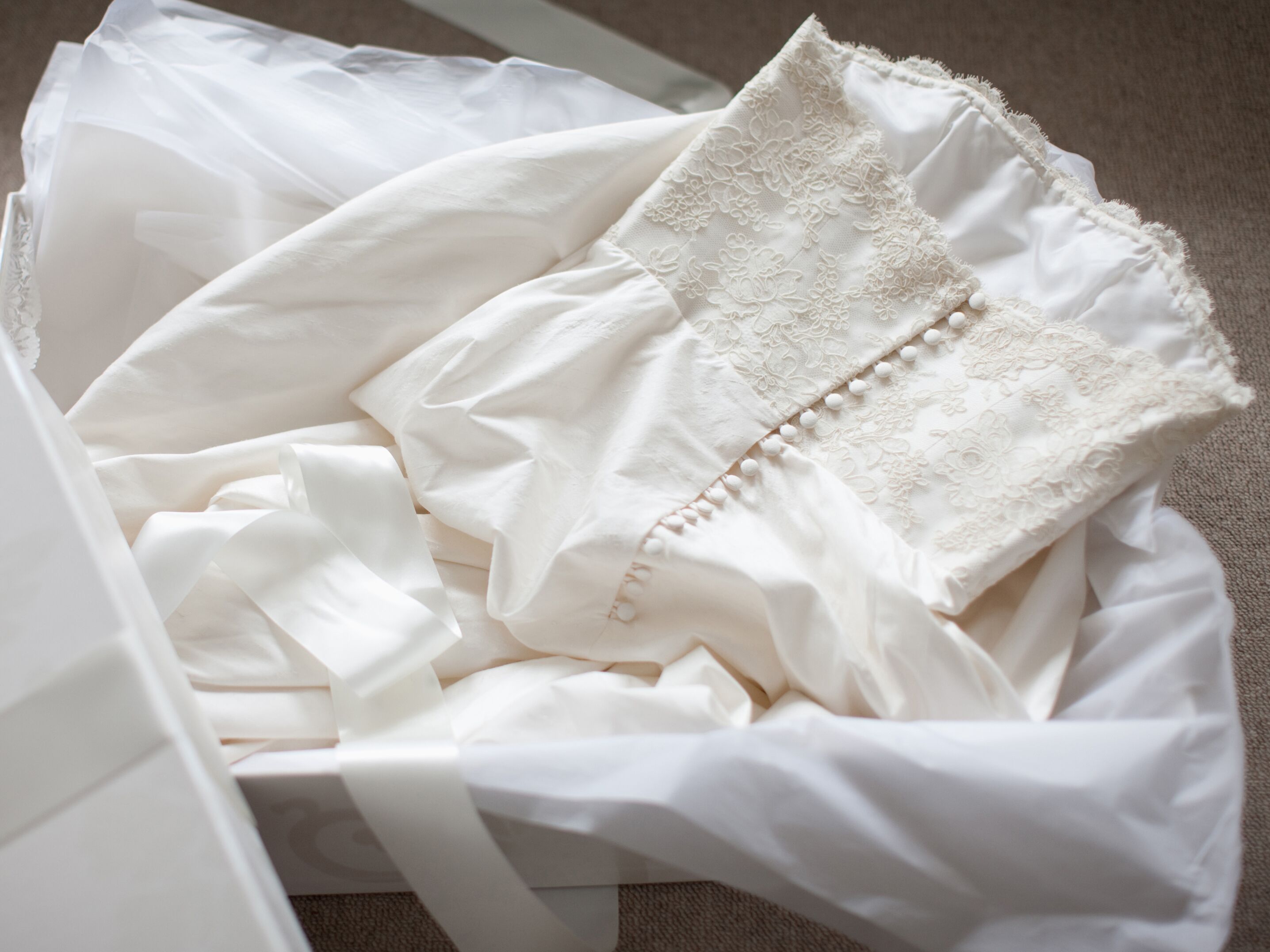 Used Wedding Dresses: Where to Buy and Sell Online