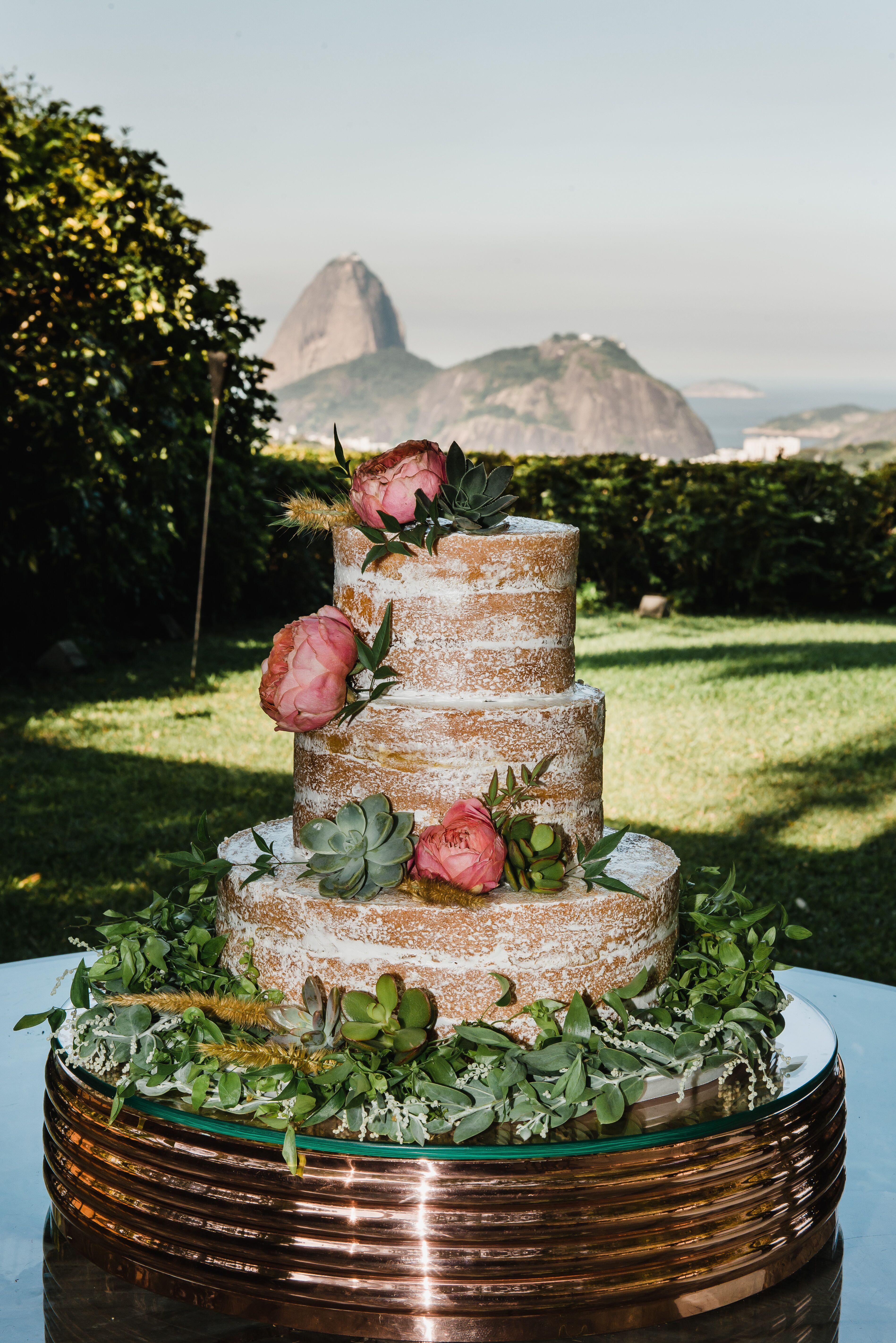 Rustic Naked Cake With Succulents And Roses