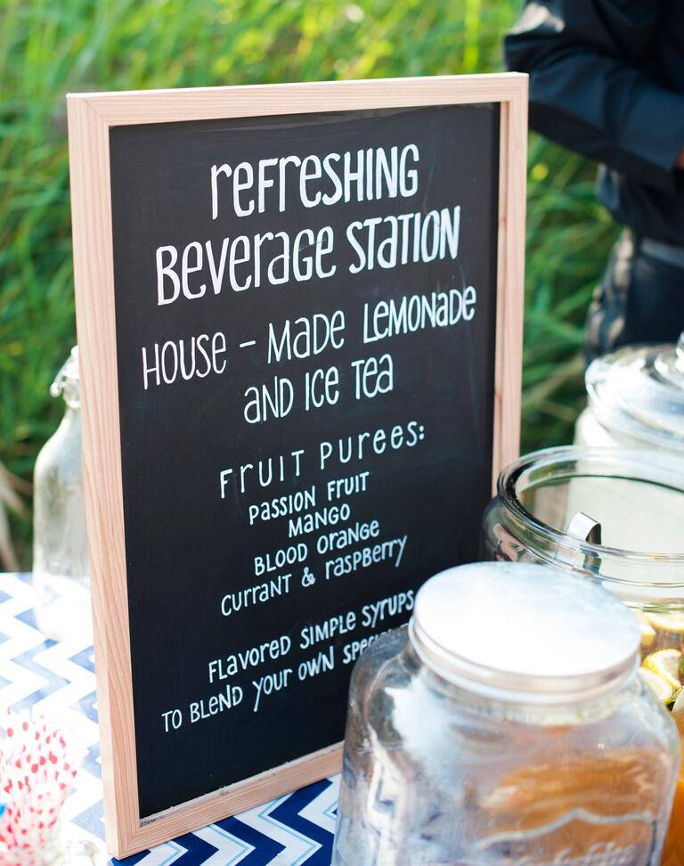 15 Creative Wedding Sign Ideas for Your Wedding Bar