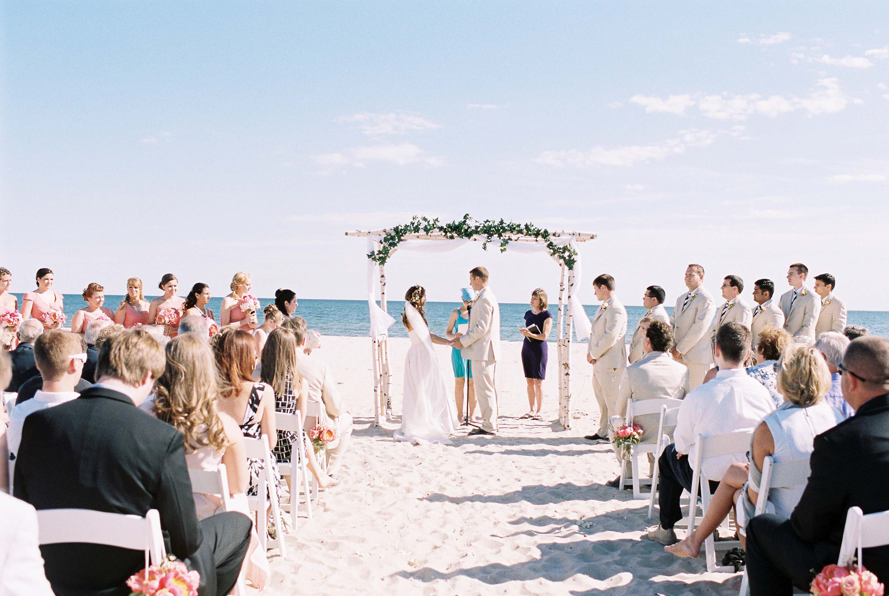 Father of the bride outfit for beach clearance wedding