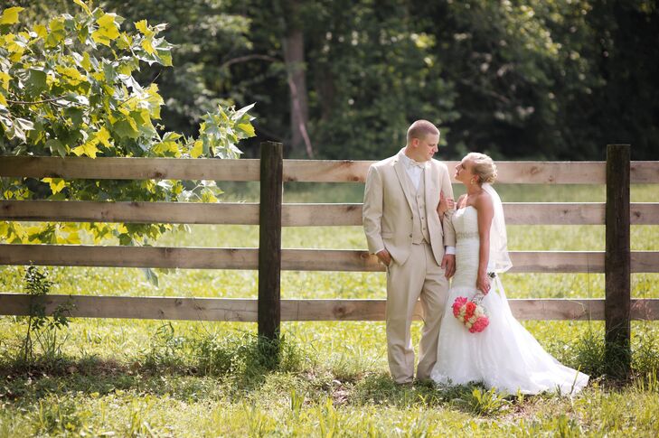 A Country Rustic Wedding  at Cactus Creek Barn in Dickson  