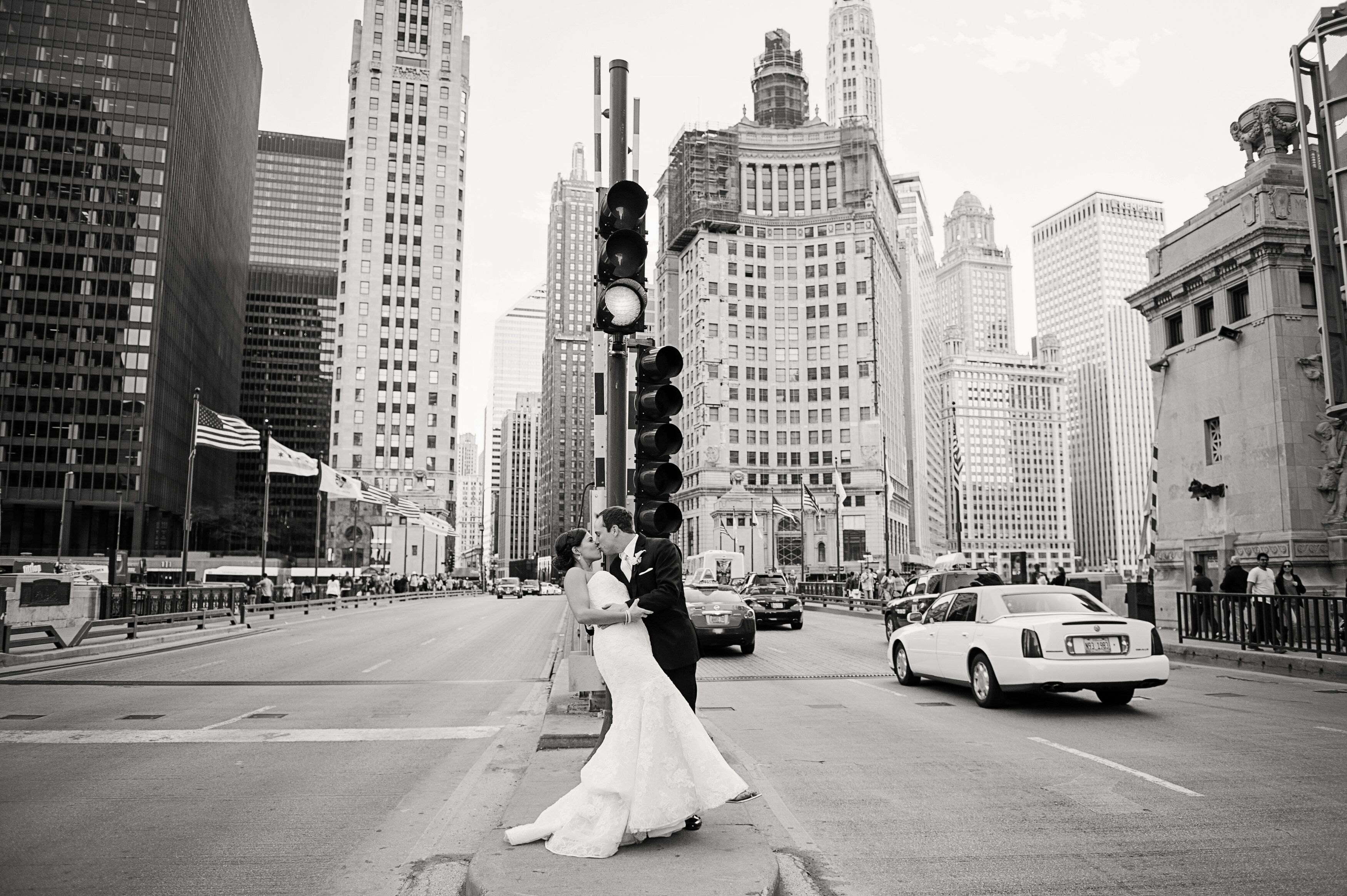 A Modern Museum Wedding at Museum of Contemporary Art in