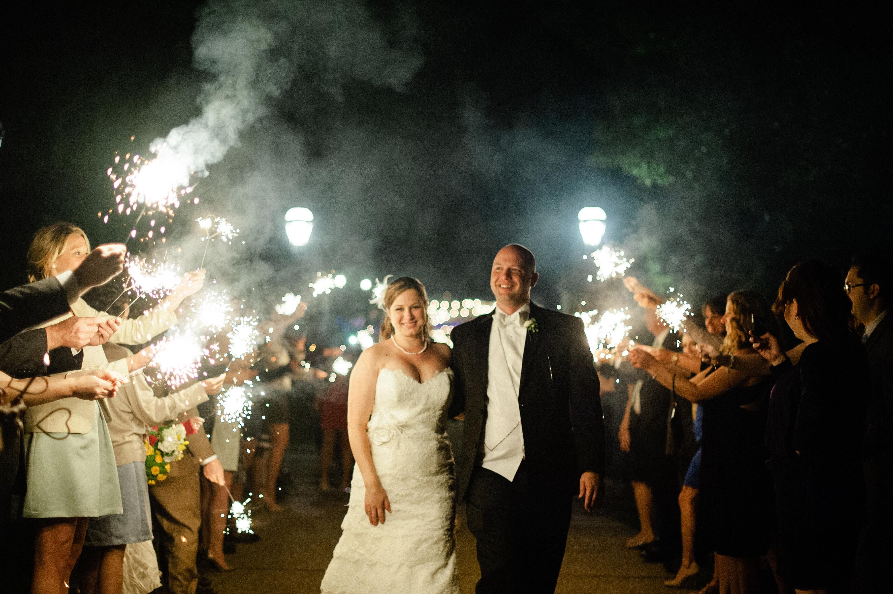 A Spring Themed Garden Wedding at Phipps Conservatory in Pittsburgh ...