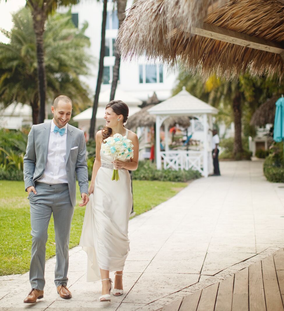 An Outdoor Garden Wedding at The Palms Hotel Spa in