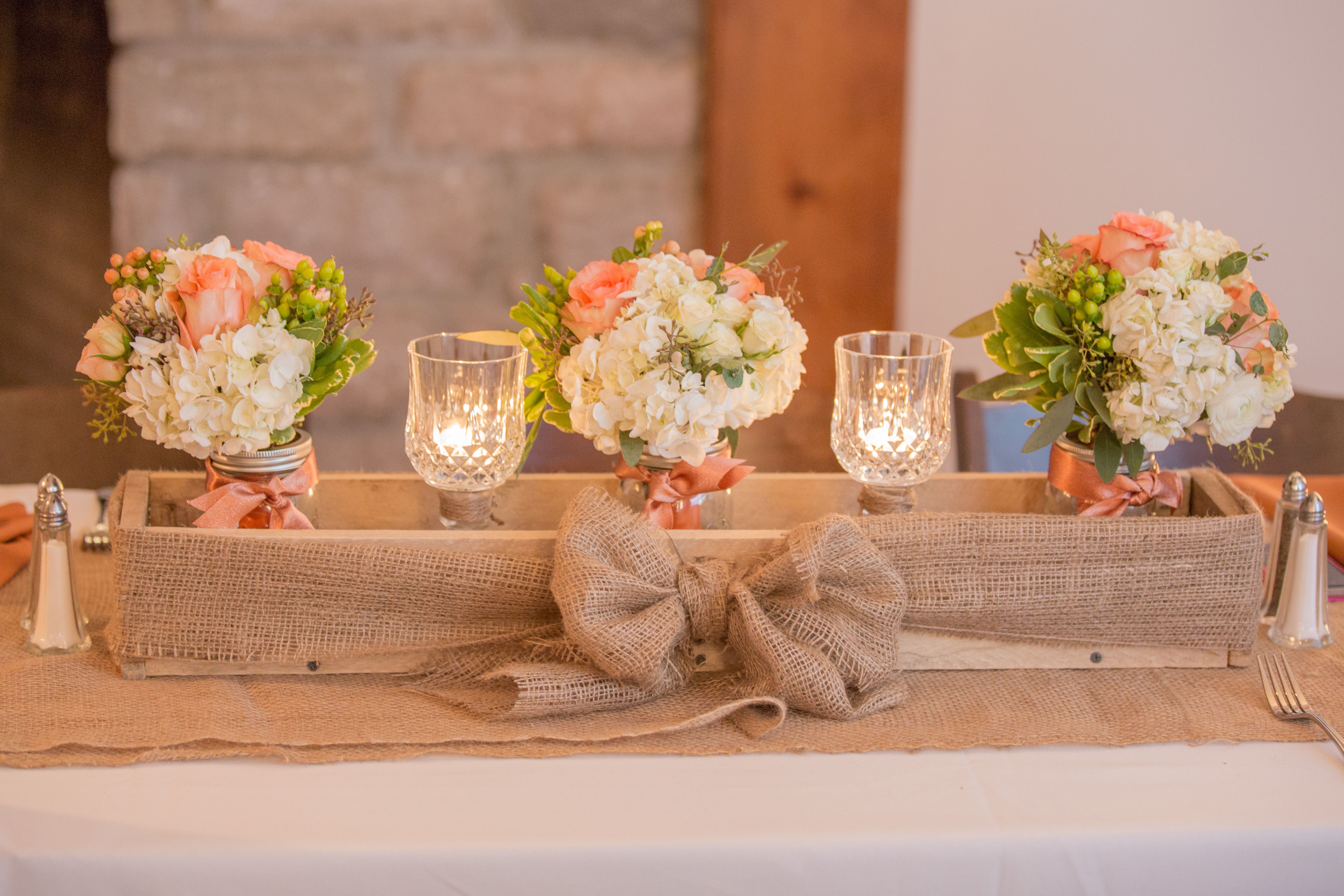 Rustic DIY Burlap Plantation Centerpieces