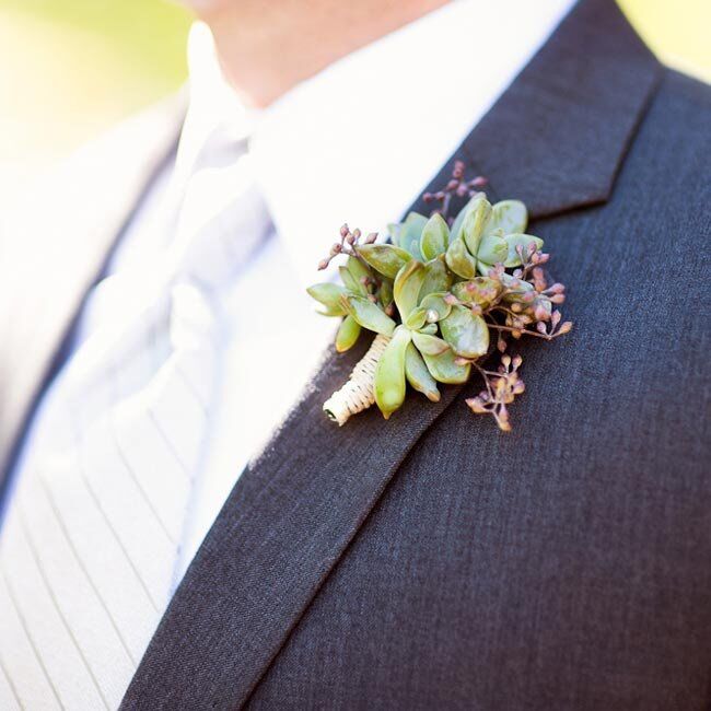 A Casual  Outdoor Wedding  in Las  Vegas  NV