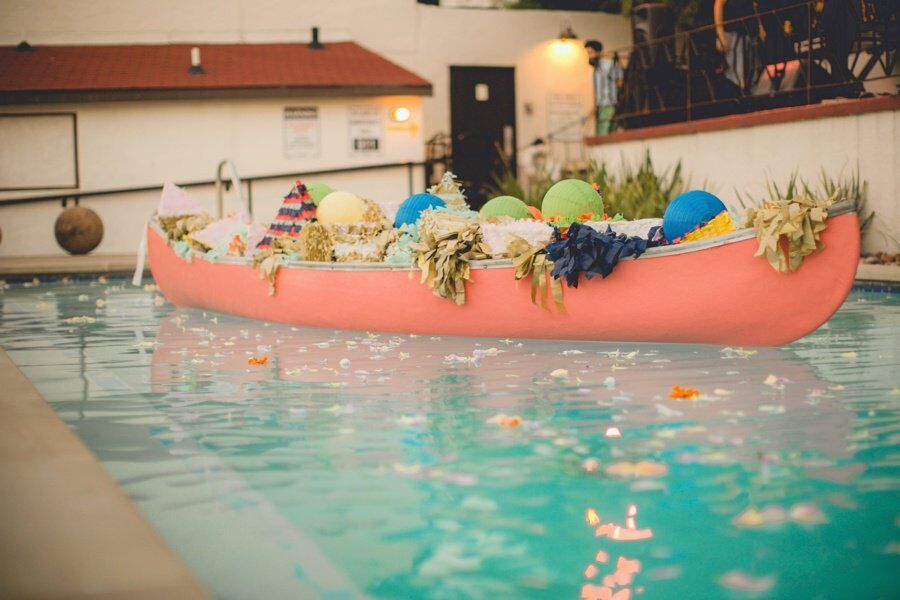 Canoe Pool Decor