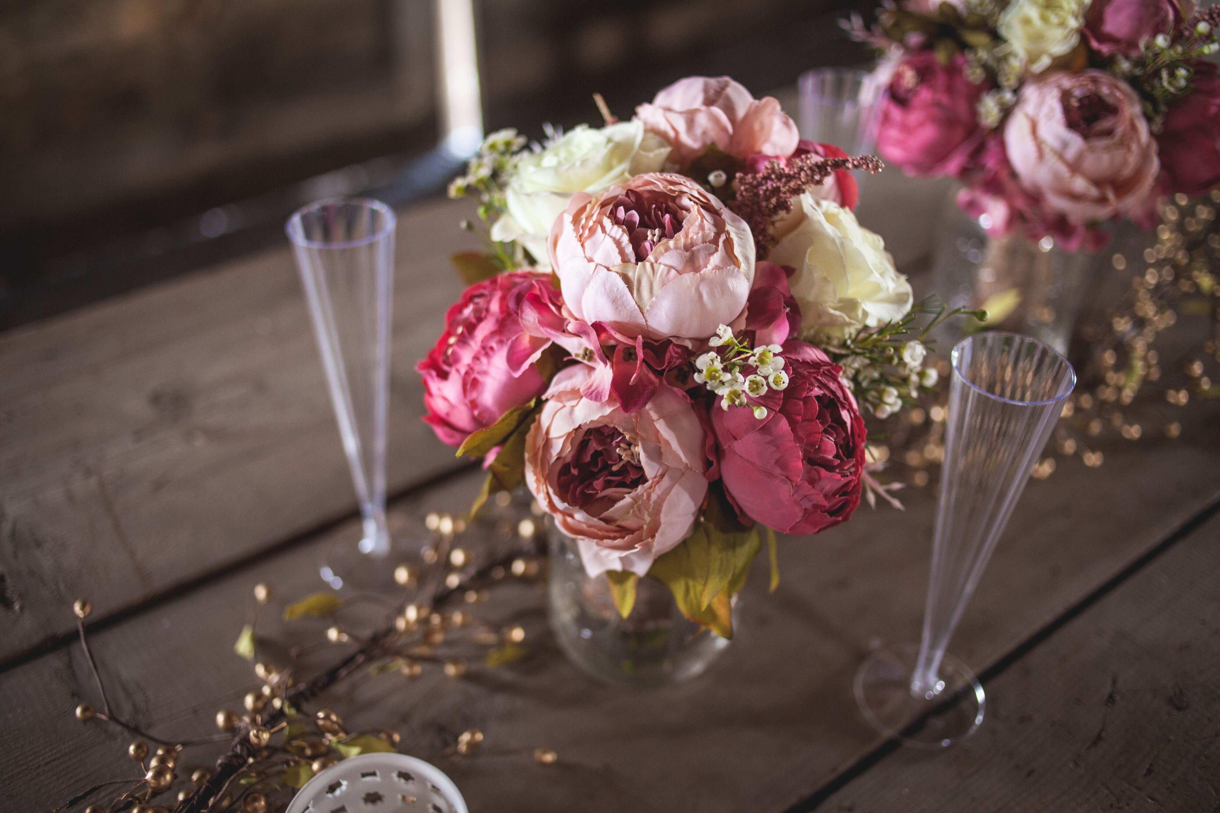 Romantic Pink Garden Rose Centerpieces