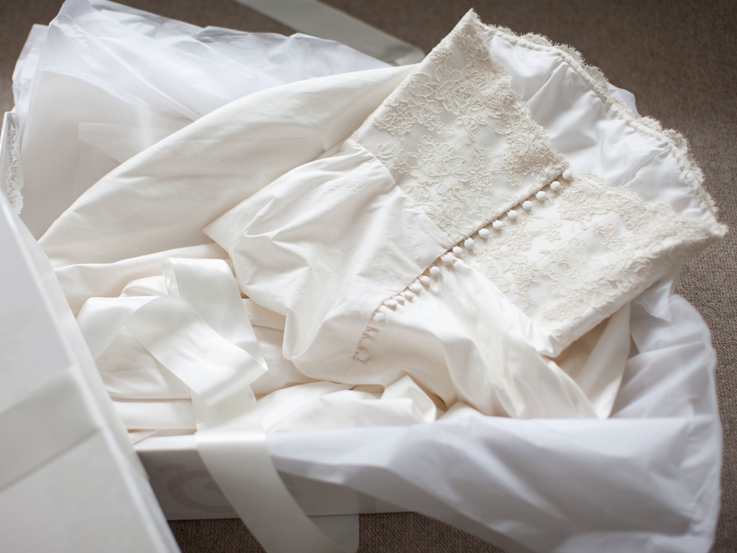 Used Wedding Dresses Where To Buy Sell A Preowned Wedding Dress