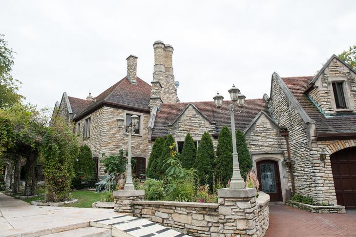 Enchanting Castle Wedding  Venues   All in the USA 