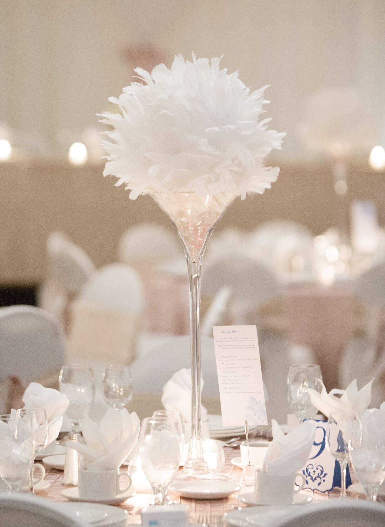 Small deals feather centerpieces