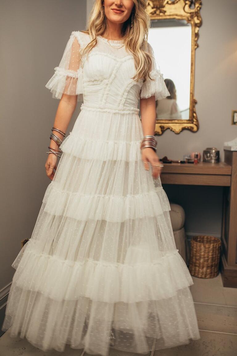 plus size bride rehearsal dinner dress 18 Plus-Size Rehearsal Dinner Dress Picks for Brides