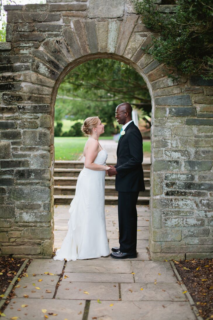 A Vibrant Multicultural Wedding  at the Glenview Mansion in 