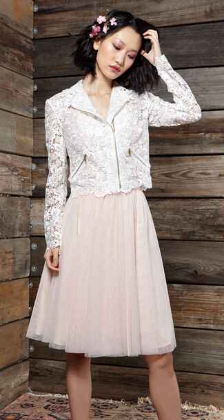  Wedding  Dresses  Perfect for an Elopement 