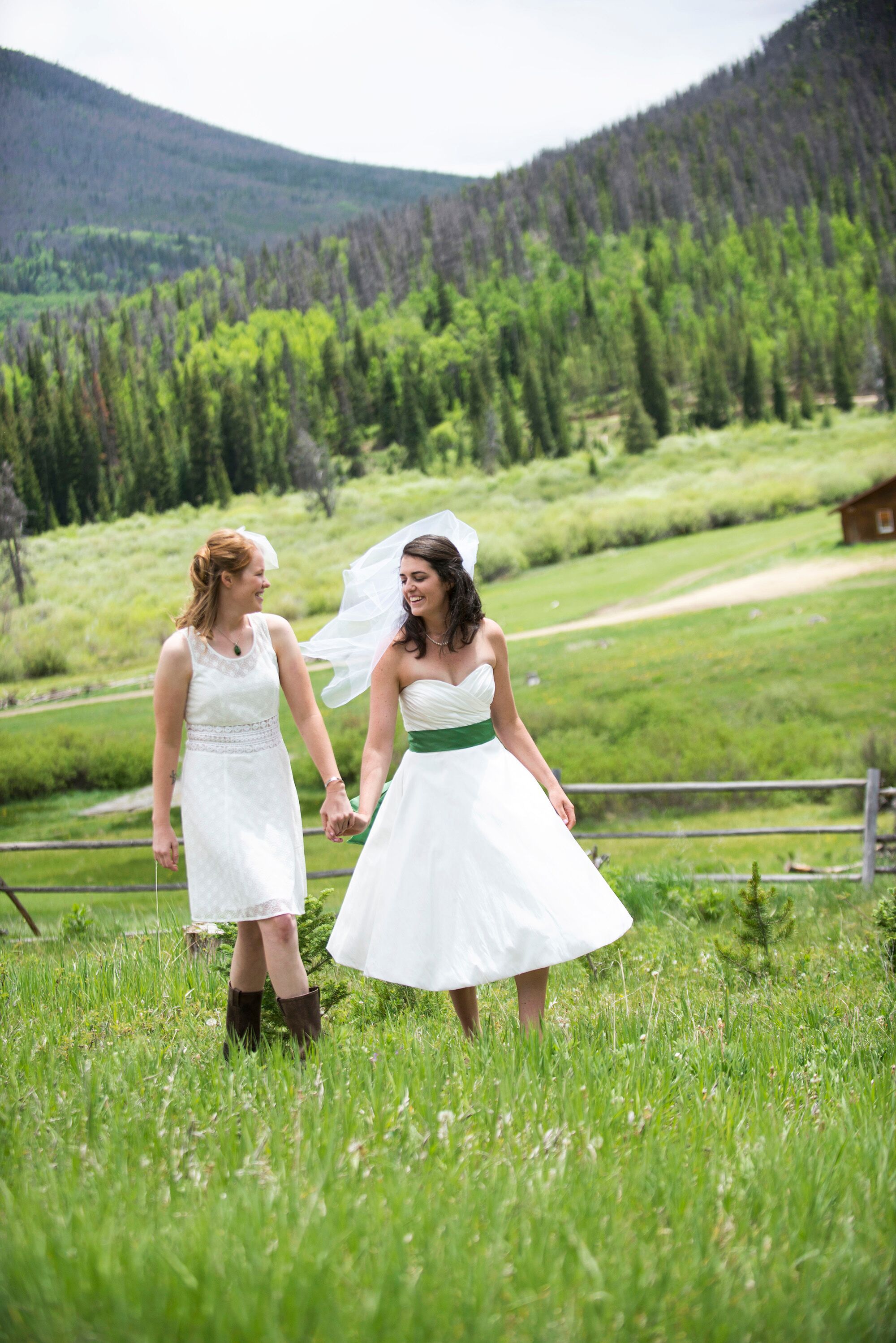 A Rustic Country Wedding at Snow Mountain Ranch in Granby ...