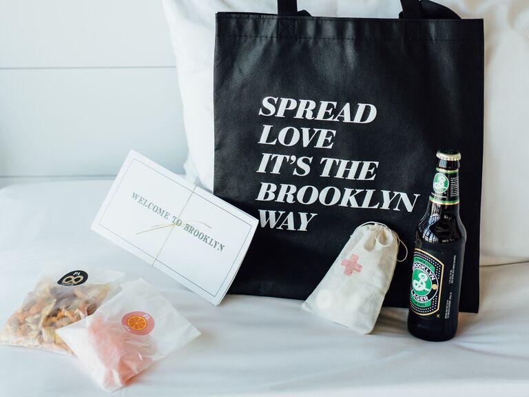 Brooklyn-themed wedding bags