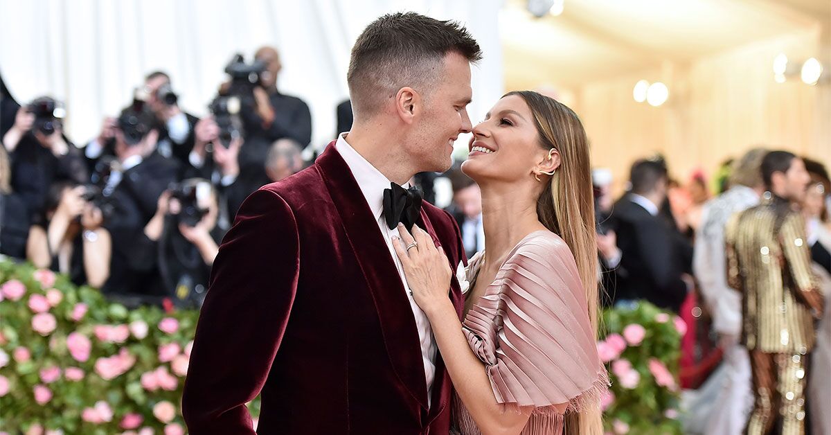 Tom Brady Shares Intimate Photo for 10-Year Wedding Anniversary With Gisele  Bündchen