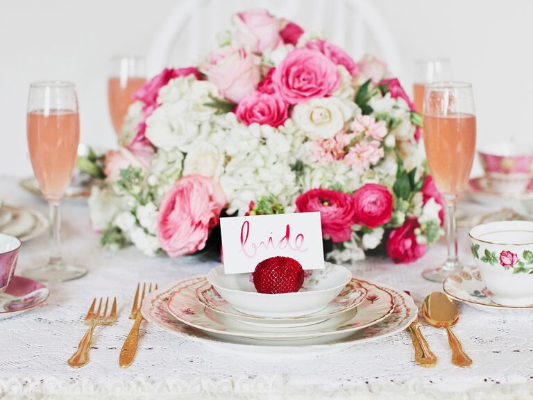 What are the steps for planning a bridal shower?