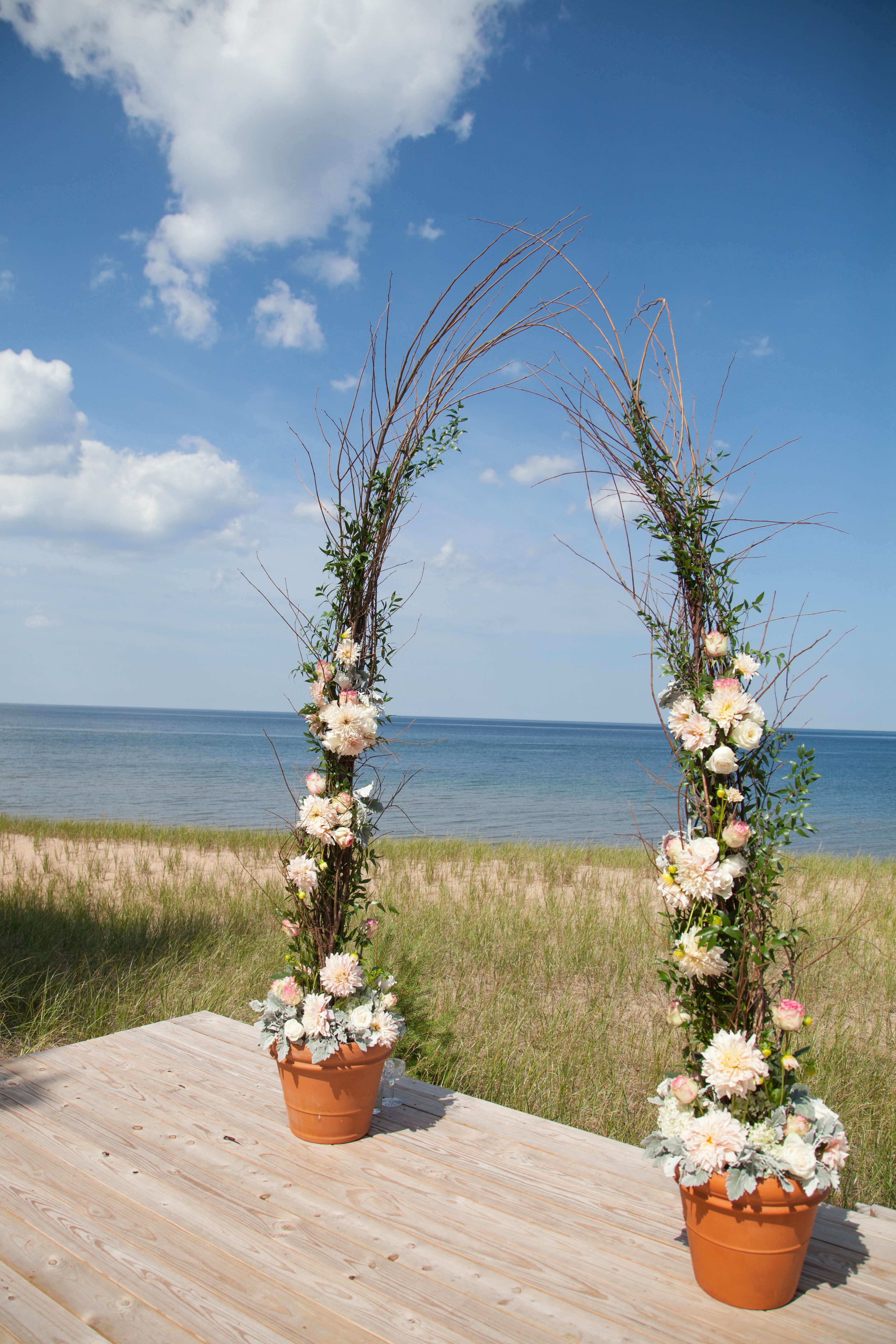 DIY Floral Wedding Arch