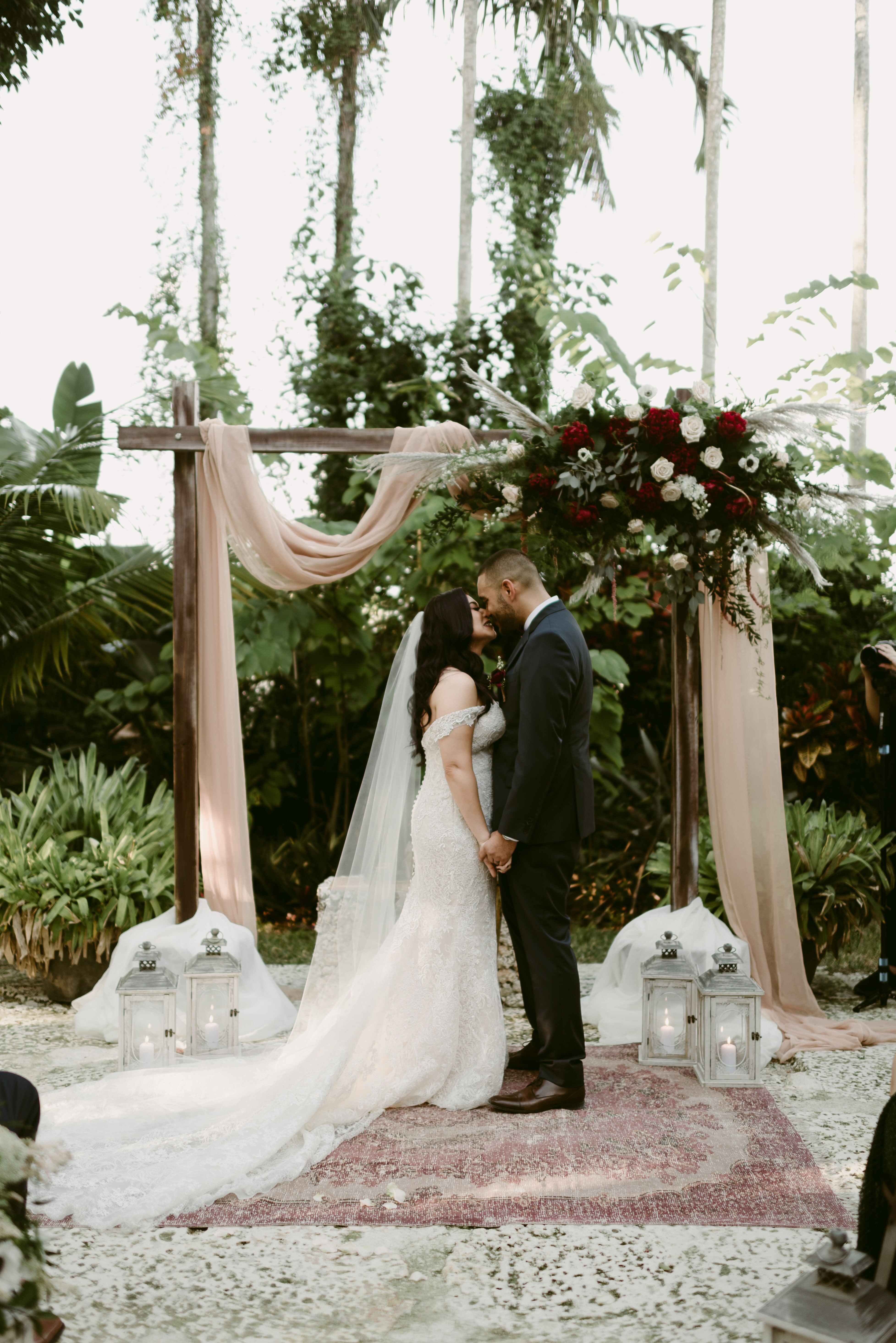 Tropical Modern Ceremony at The Walton House in Homestead, Florida