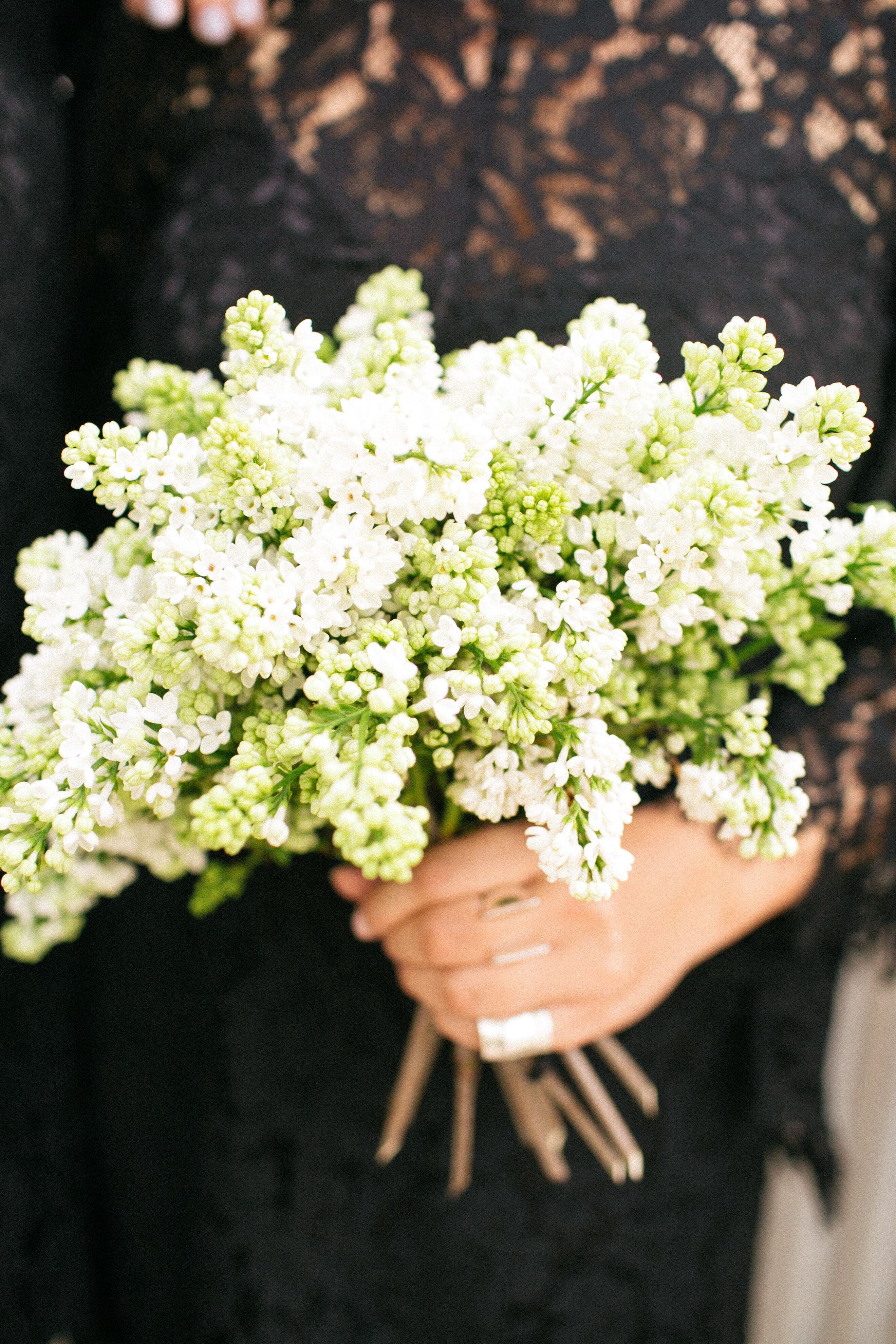 simple white bridesmaid bouquets