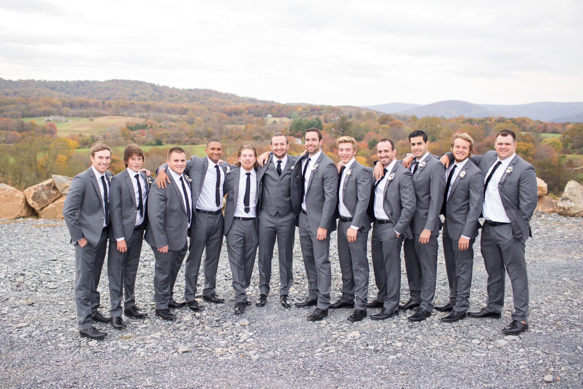 Groom grey 2025 suit groomsmen black