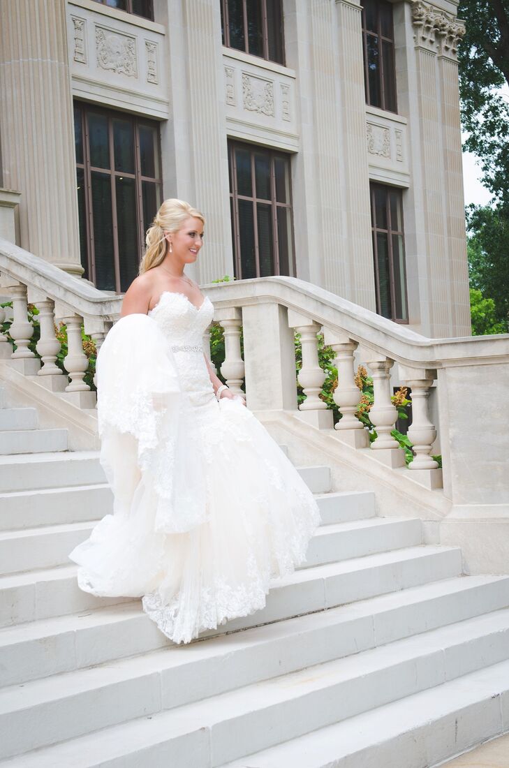 Oklahoma City Bride in Mermaid Style Lace Wedding Dress