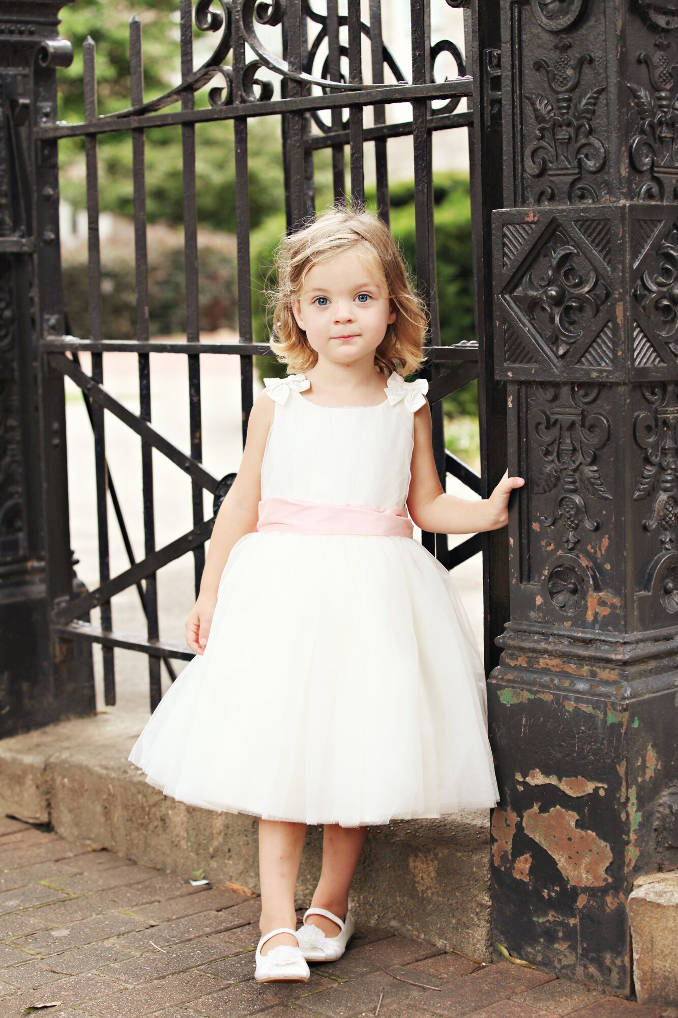 White flower girl discount dress with sash