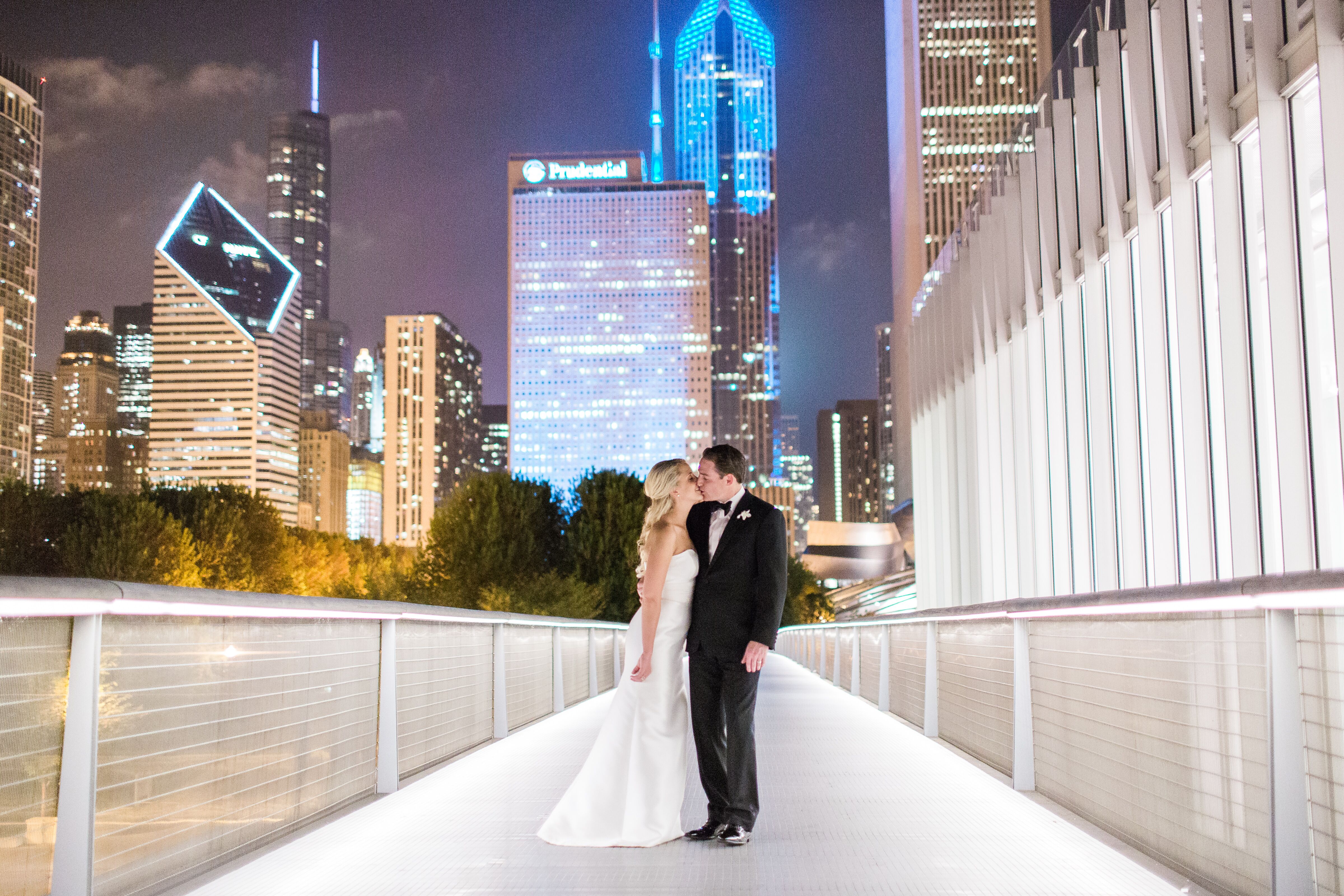 A Modern, Classic Wedding at Art Institute of Chicago in Chicago, Illinois