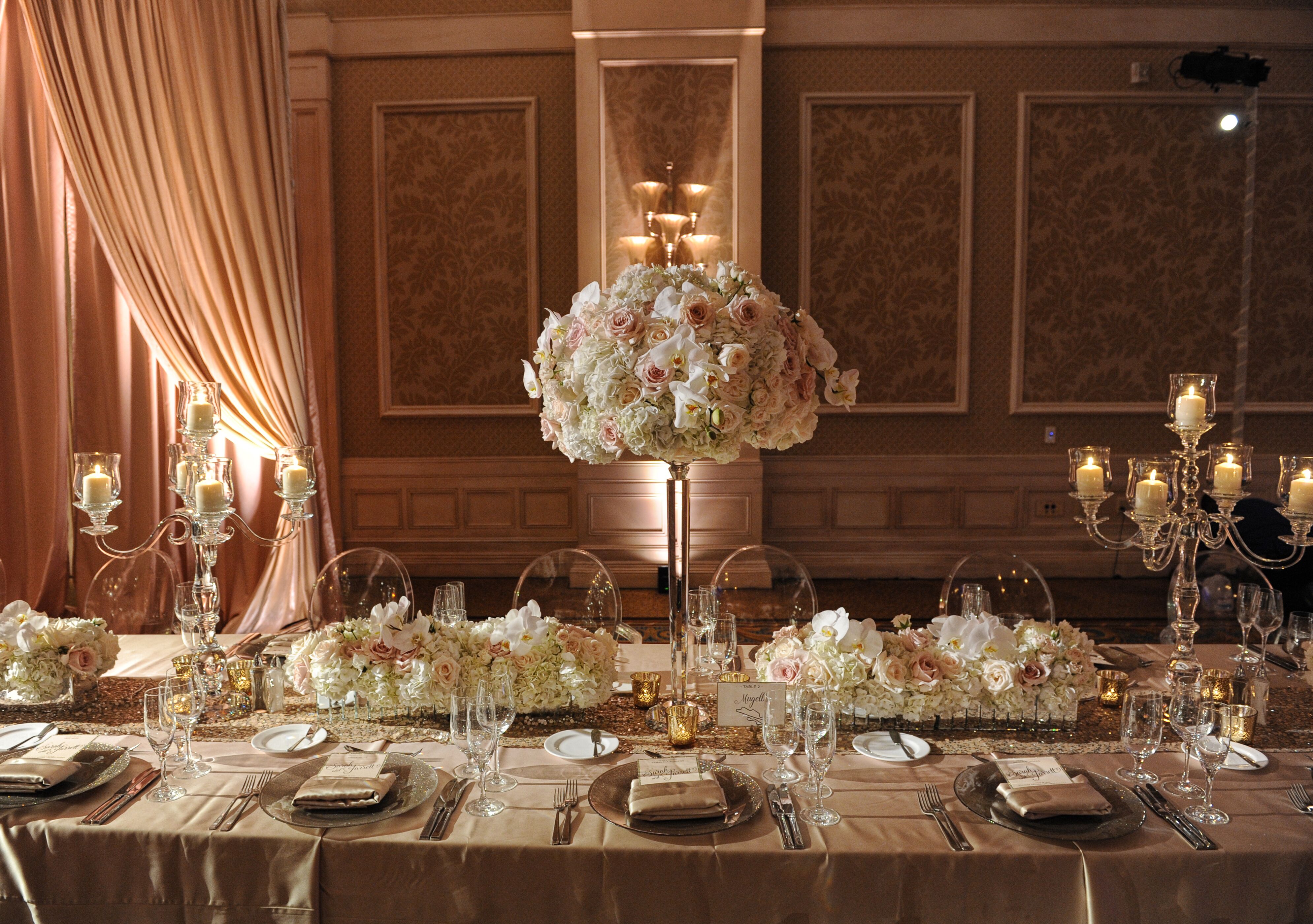 elegant-table-setting