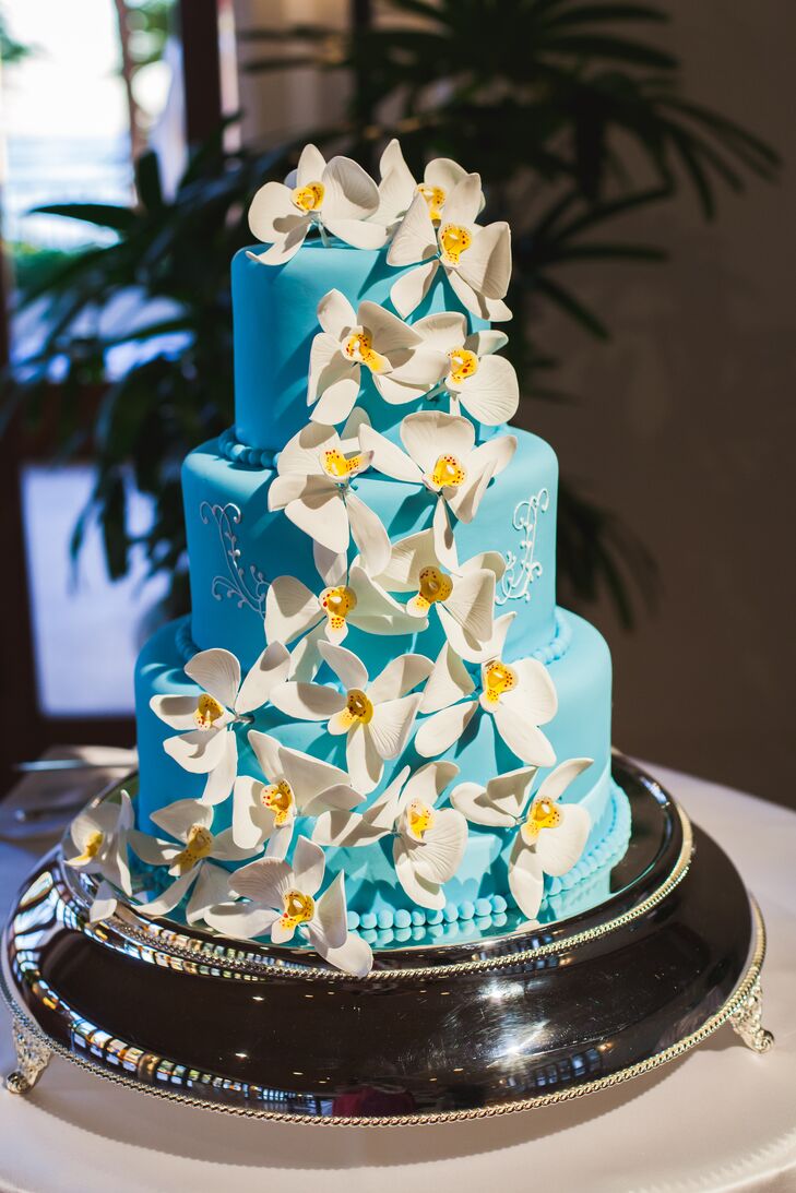 Blue Wedding Cake, White Floral Accents