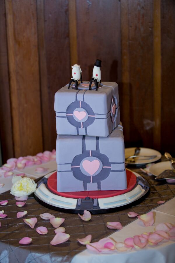 Video Game  Portal 2 Wedding  Cake 