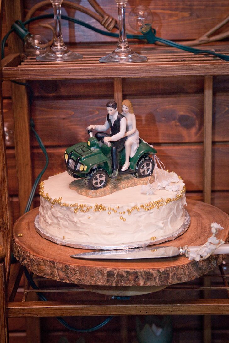 A Rustic Vintage Wedding  at a Private Residence in 
