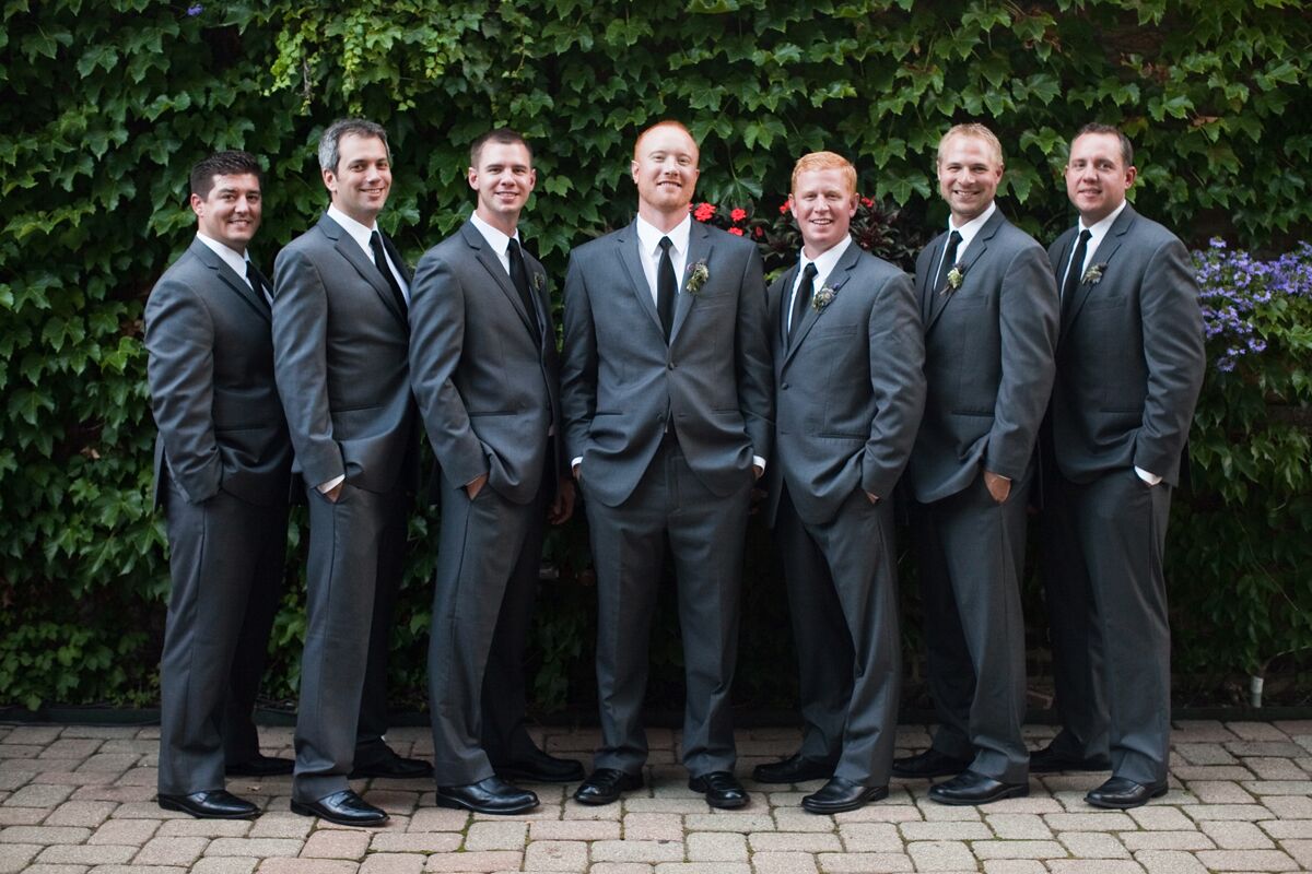 Charcoal Gray Groomsmen Suits With Black Ties