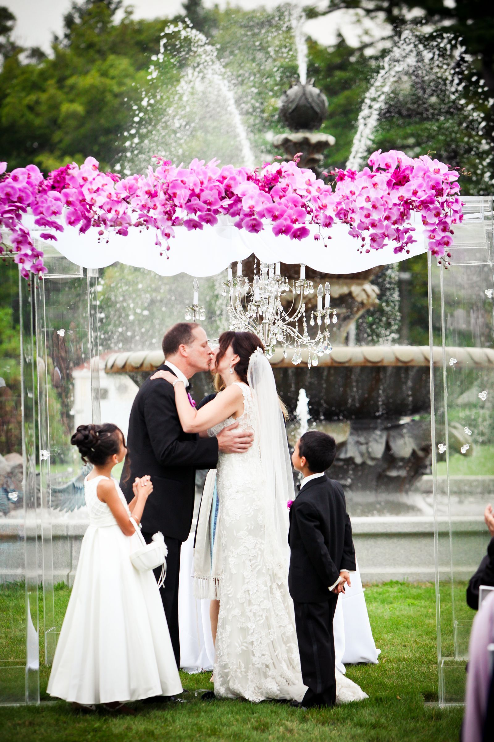 Modern Jewish Wedding Ceremony Traditions