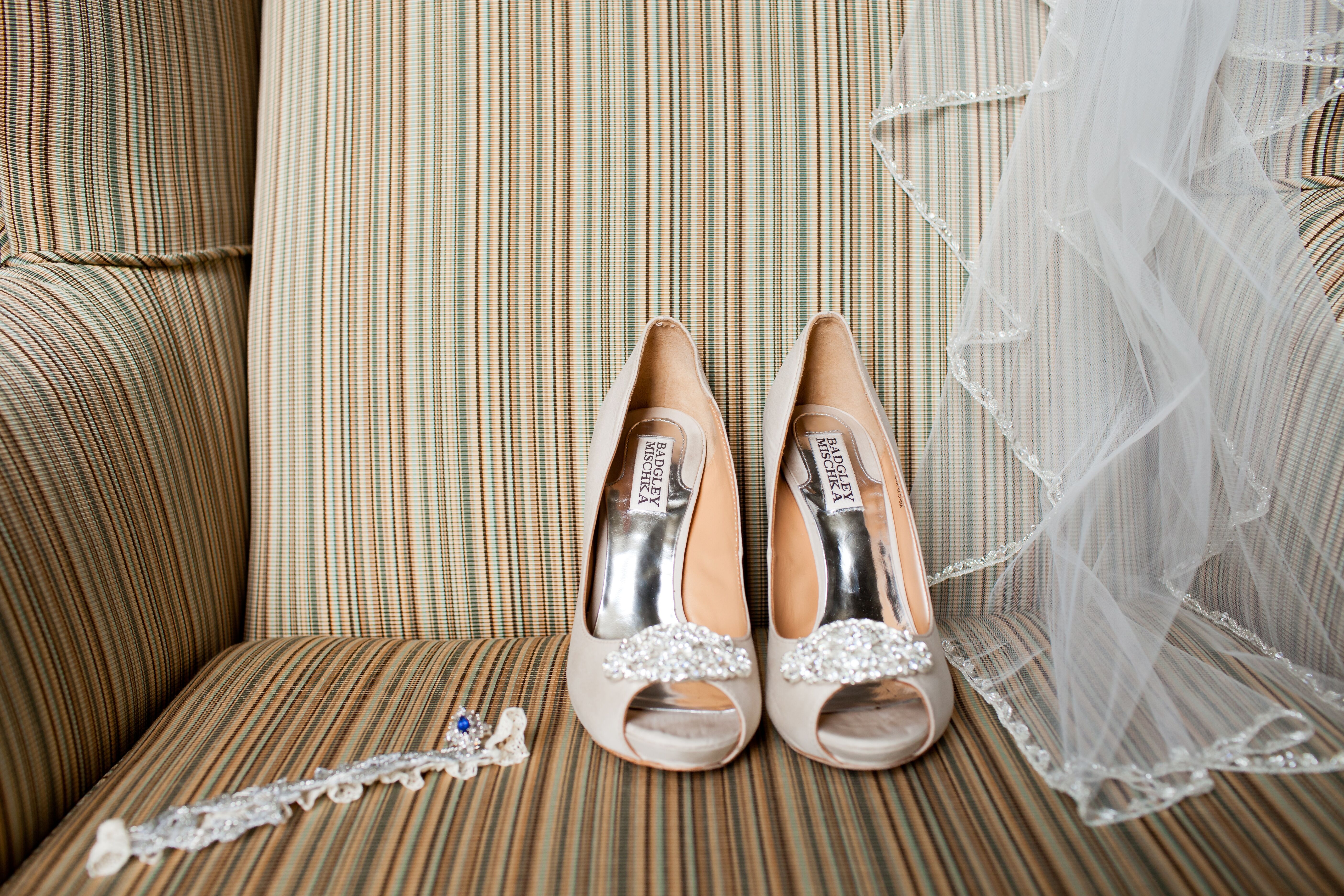 Badgley mischka bridal sneakers online