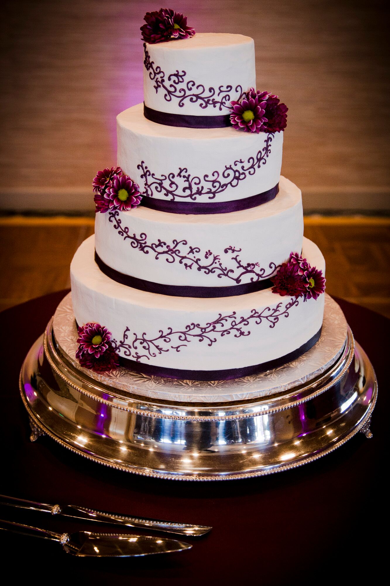 purple rose wedding cakes