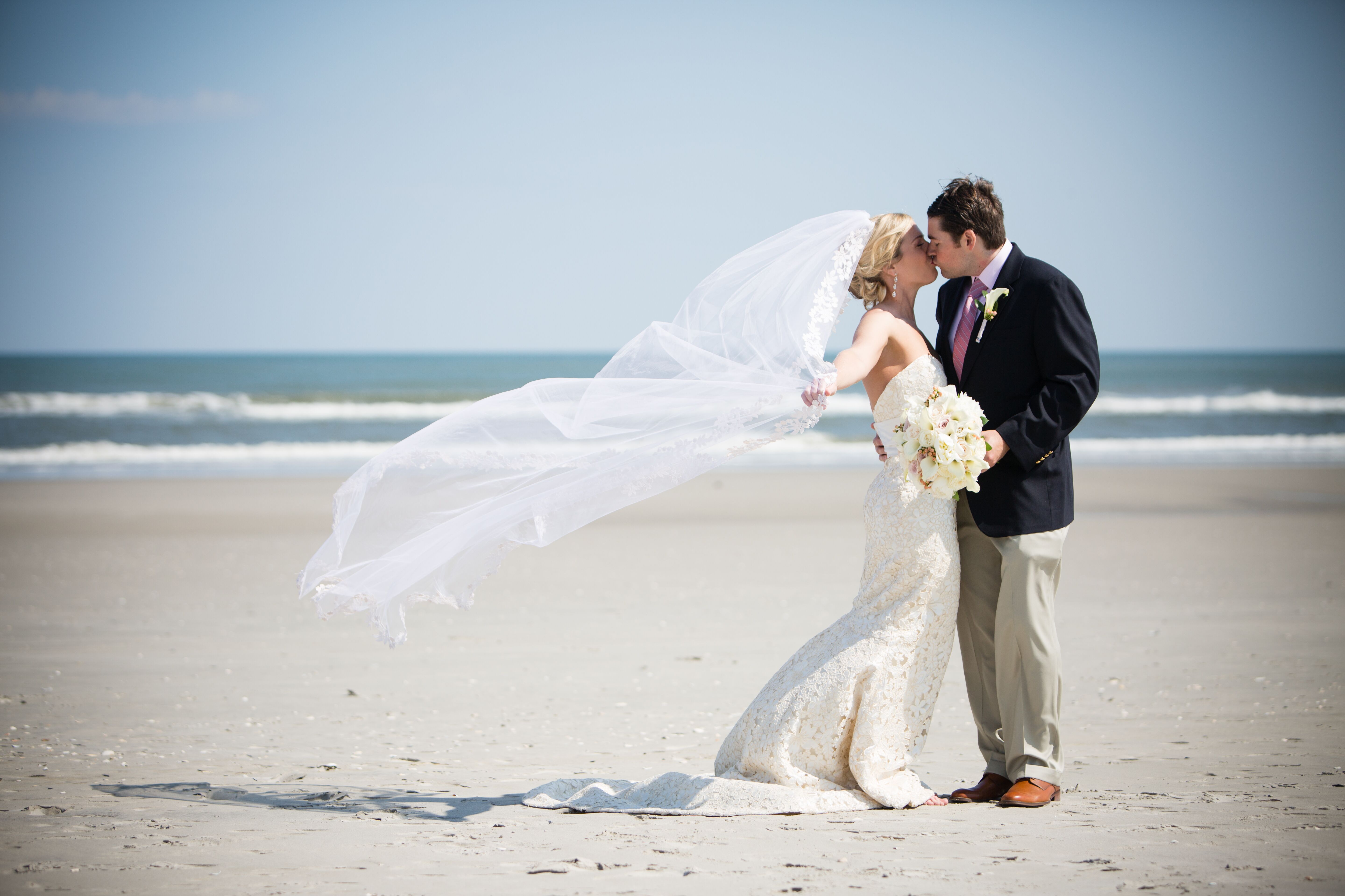 sea isle yacht club wedding photos