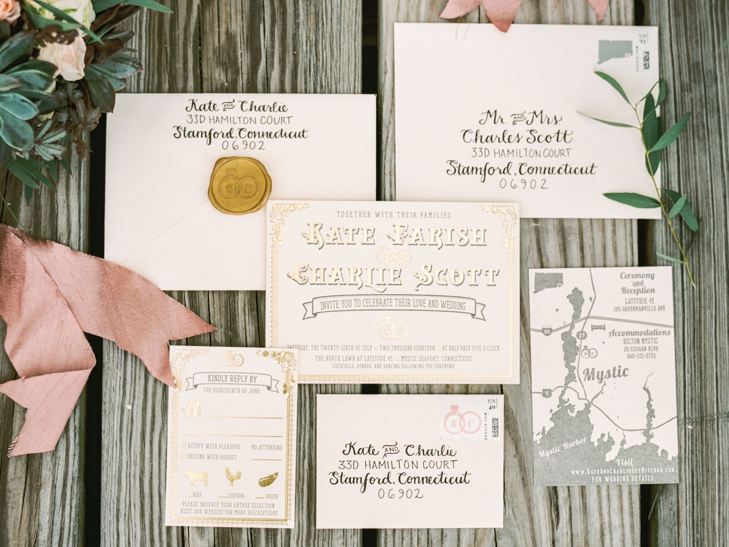 Does wedding party get invitations