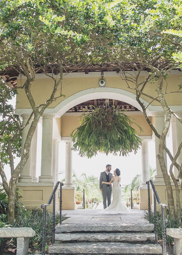 A Blush Garden Wedding at Hollis Garden in Lakeland, Florida