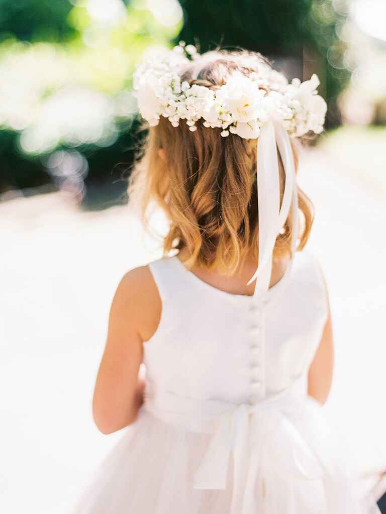 14 adorable flower girl hairstyles