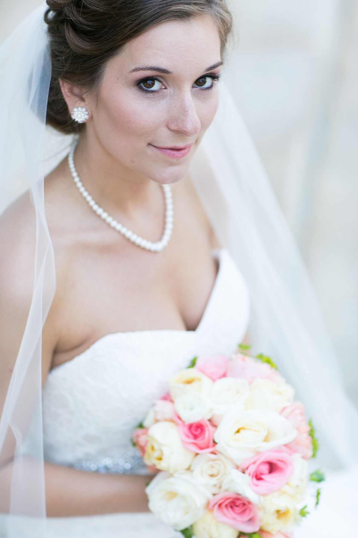 ivory-wedding-dress-and-veil