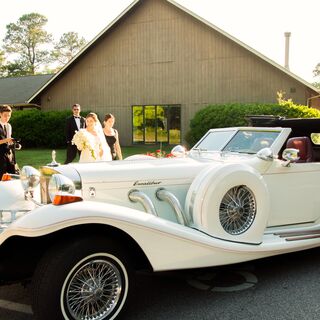 Hire Luxury Cars and Buses to Destination Wedding