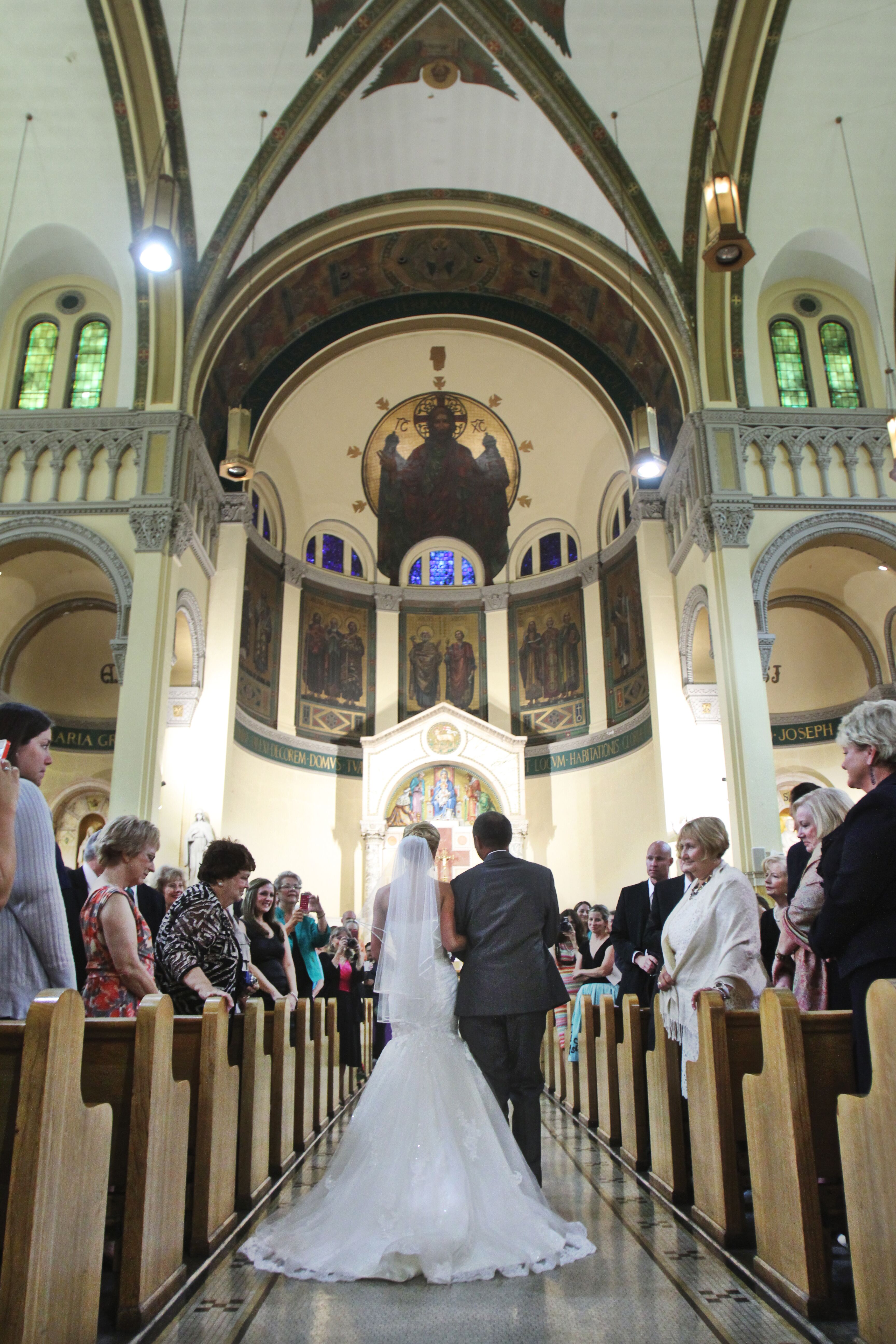 traditional-catholic-wedding-ceremony