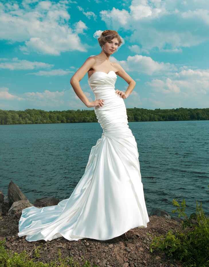 15 Wedding  Dresses  Under  1 000 