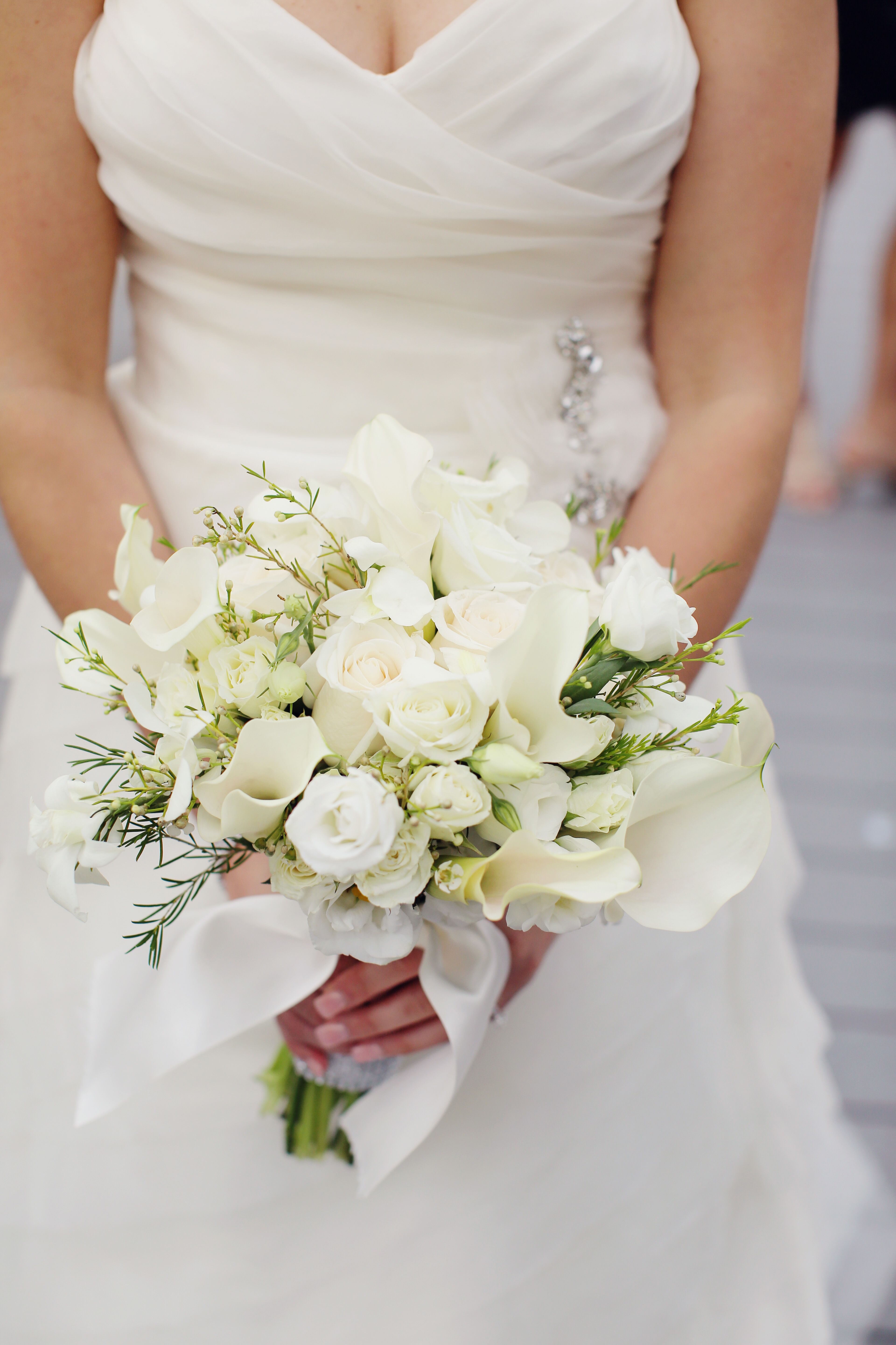 White Rose Calla Lily Bridal Wedding Bouquet Accessories 