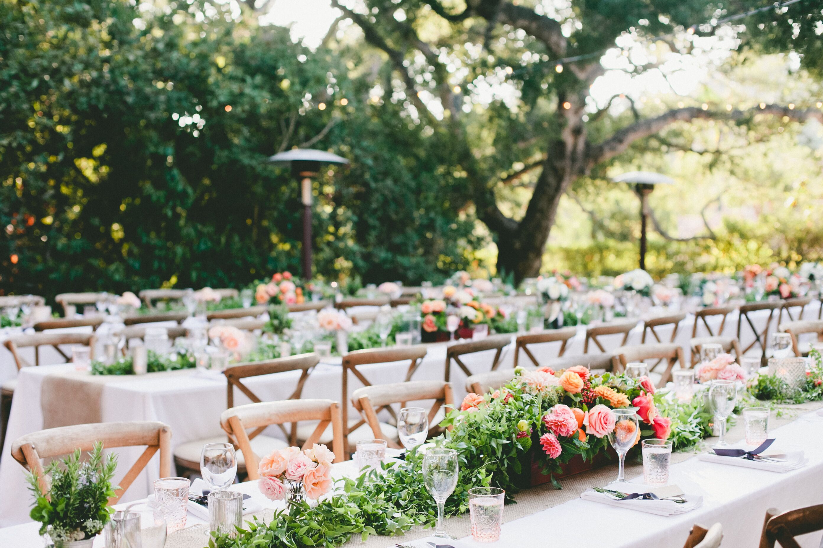 dining room table garland