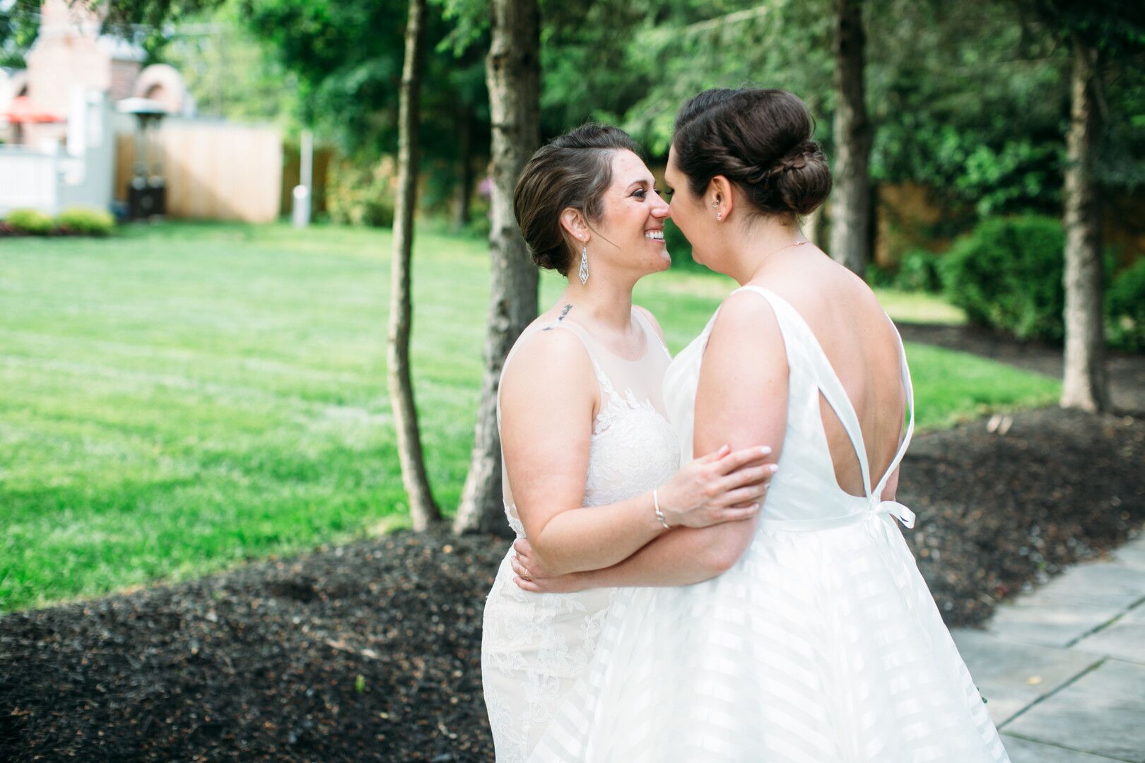 A Romantic, Lavender-and-Gold Wedding at The Ryland Inn in Whitehouse ...