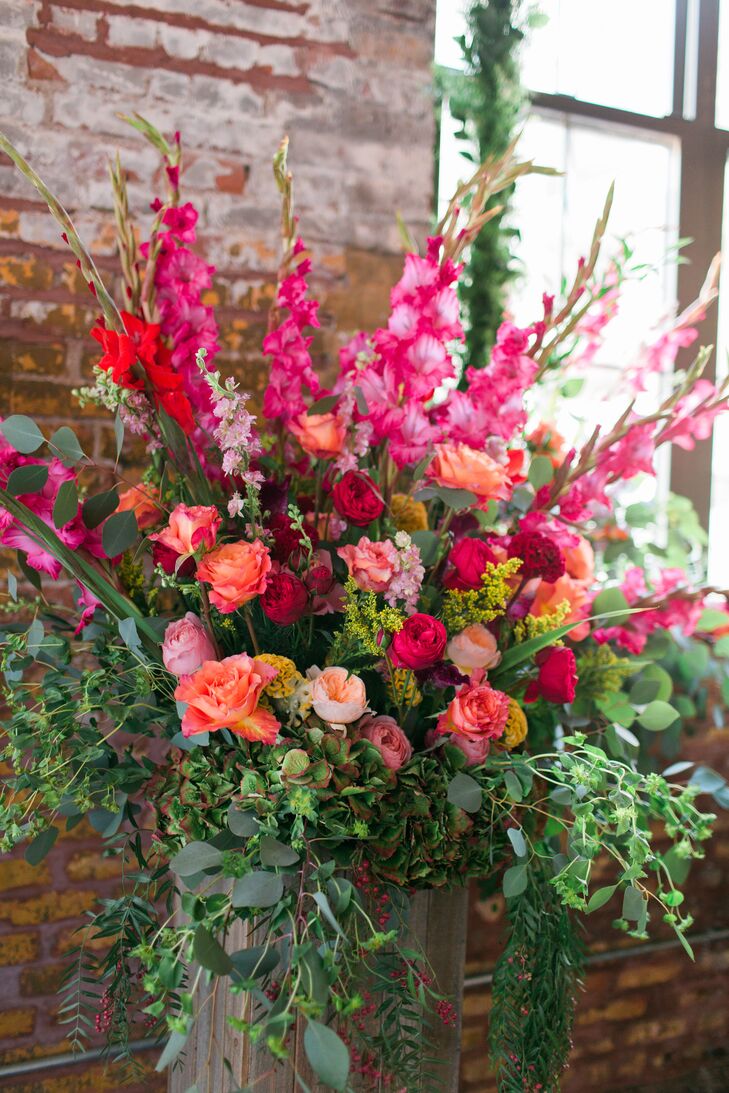 Red and Peach Ceremony Altar Flower Arrangement