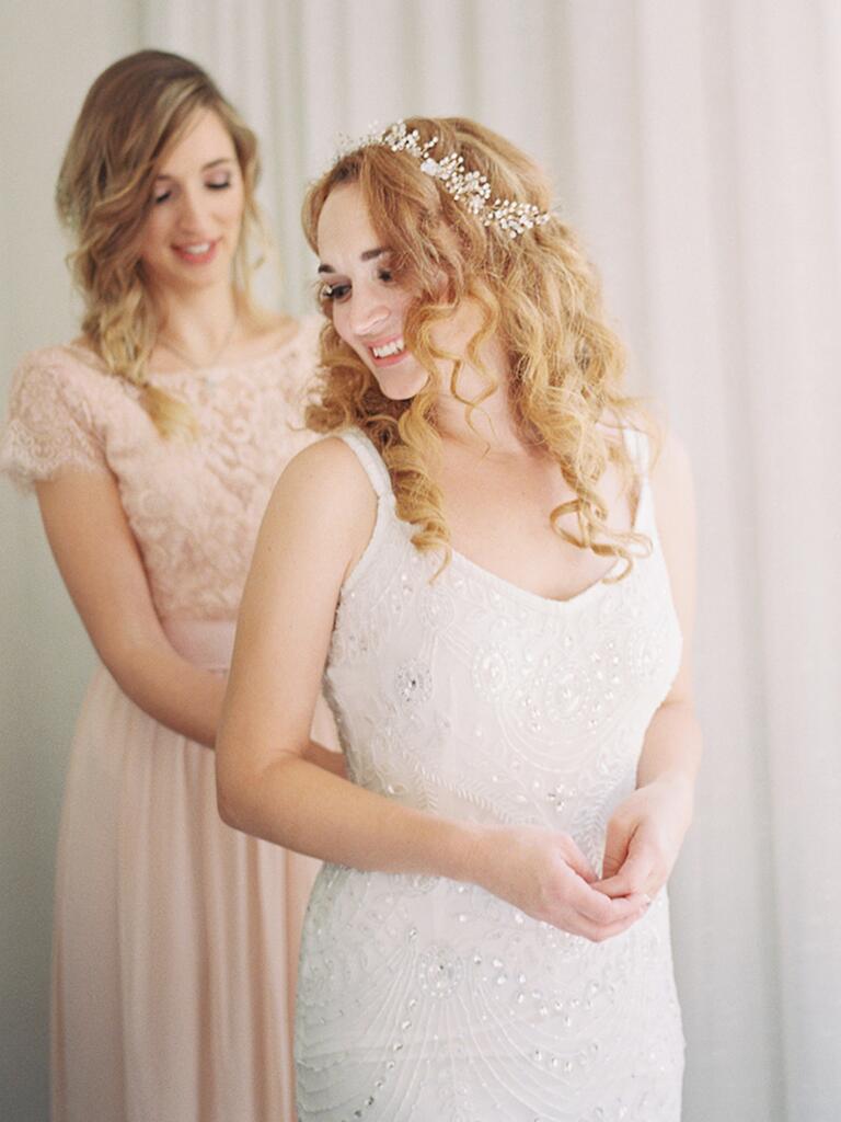 16 Curly Wedding Hairstyles for Long and Short Hair